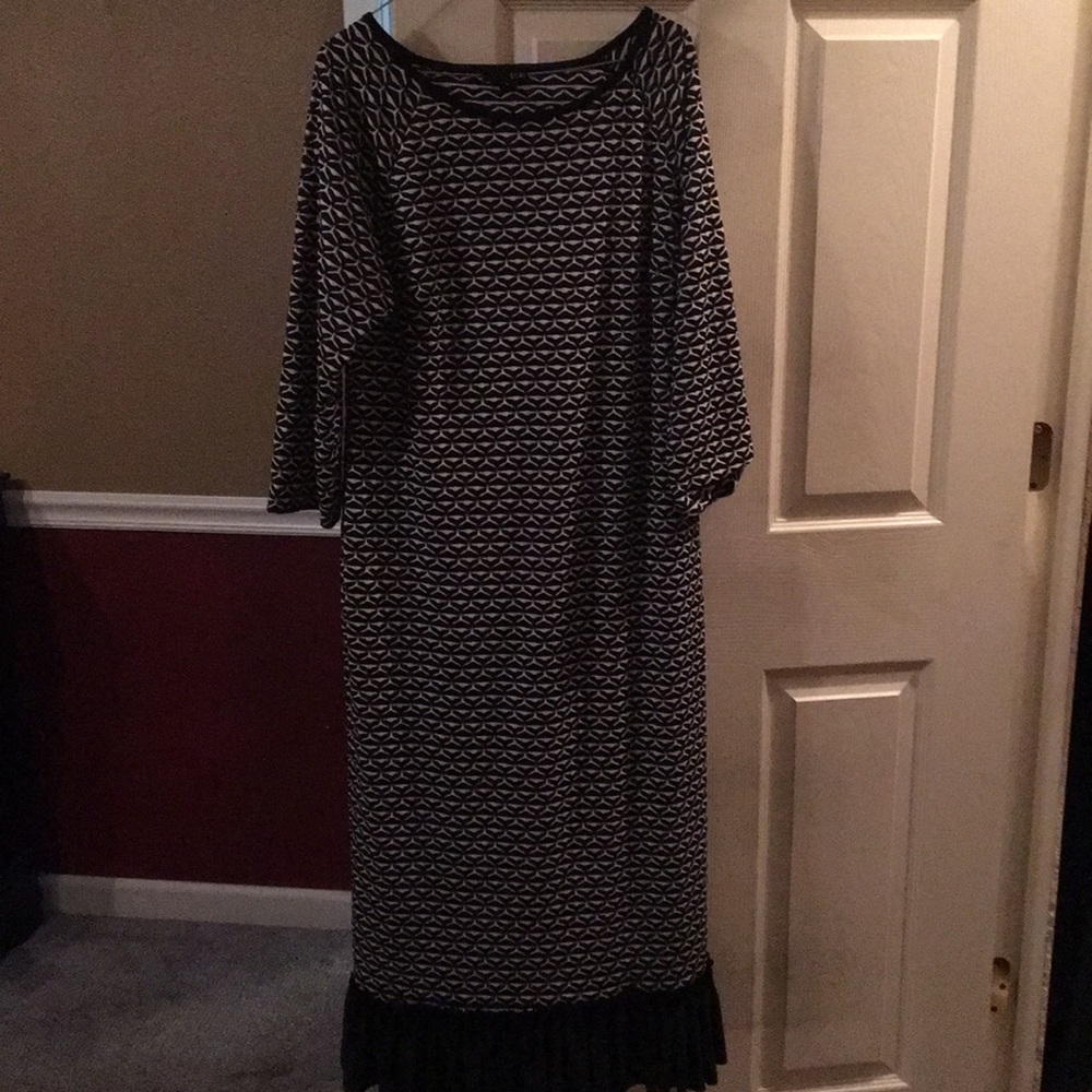 COPY - Midi Ruffle Dress